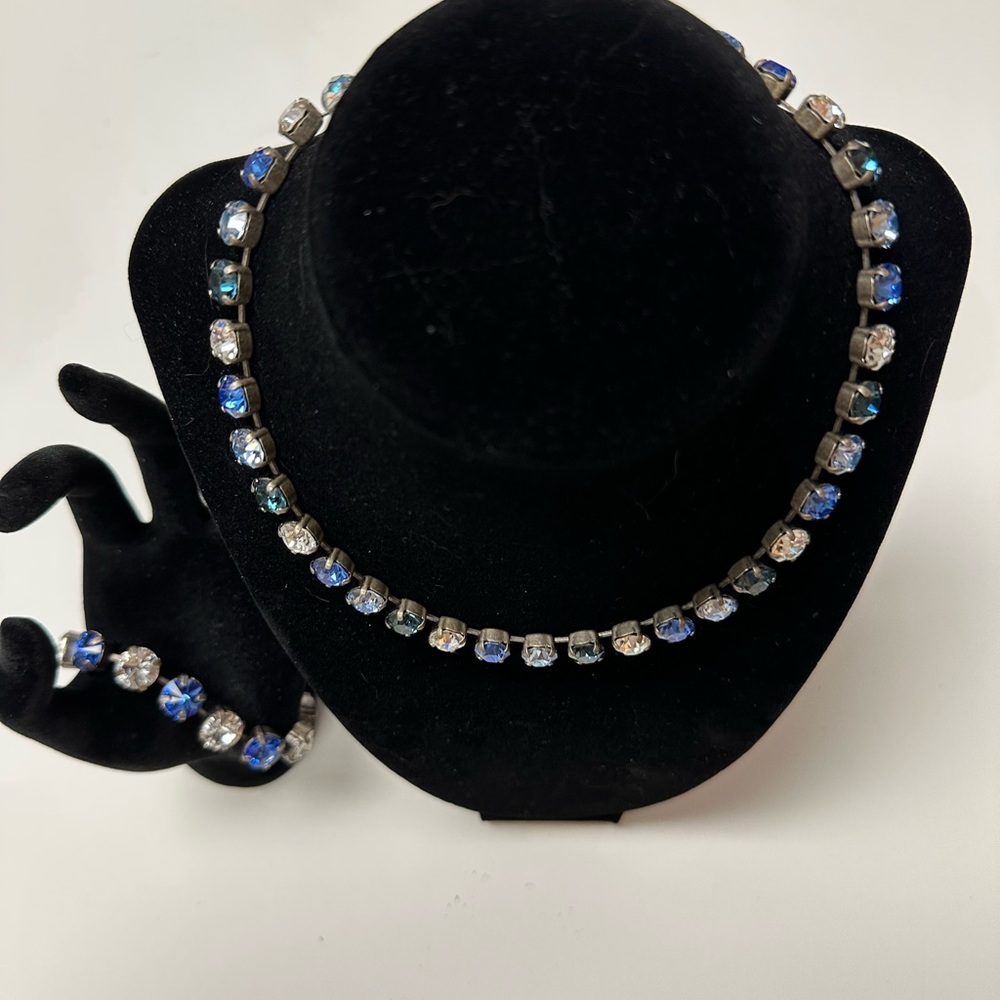Elegant Blue and Silver Necklace with Prismatic Beads